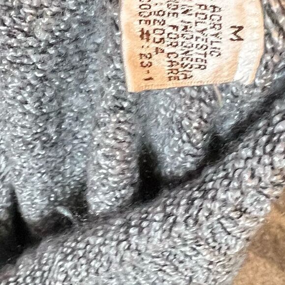 Carolyn Taylor Sweater - Picture 7 of 7